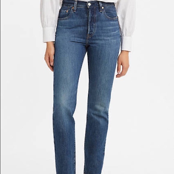 Levi’s 501 Original Fit Women’s Jean - Picture 3 of 3